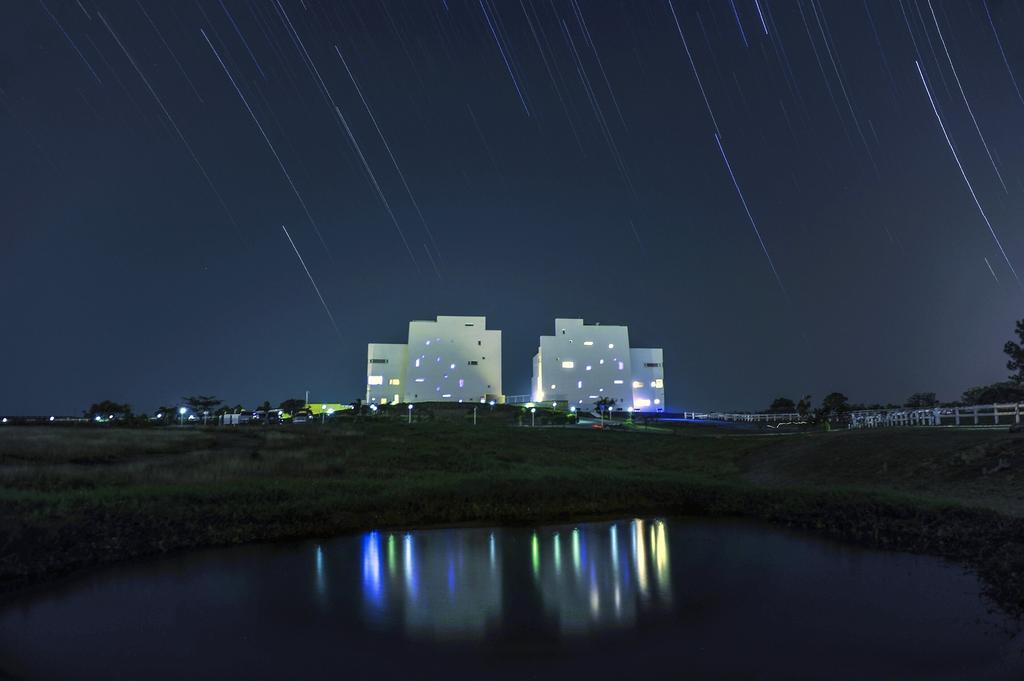 Ocean Paradise Resort Kenting Exterior photo